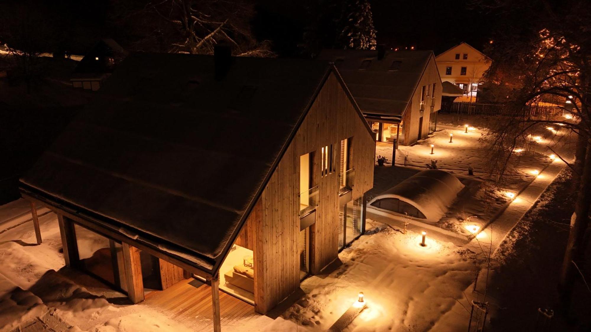 Rezidence Za Vodou - Vazka Vila Černý Dŭl Exterior foto